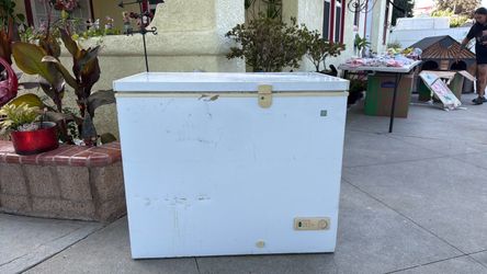 GE Freezer