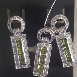 PARK LANE  GREEN PERIDOT EARRINGS AND NECKLACE 