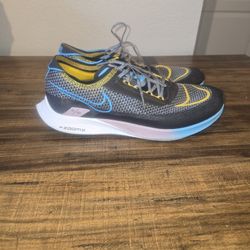 Mens Nike ZoomX Streakfly Size 9.5