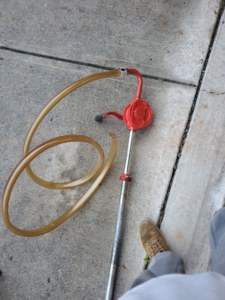 Barrel pump