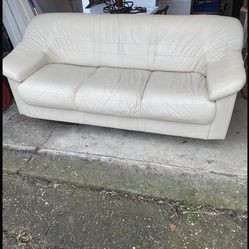 White Couch clean