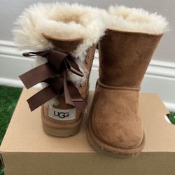  UGG Bailey Bow II Boot - Toddler / Little Kid - Chestnut