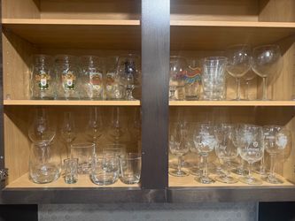 Mixed Lot of Branded Glassware and cups