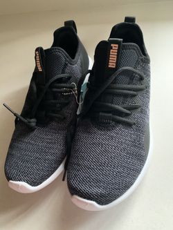 New Women’s puma brand shoes size 9