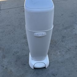 Diaper Genie Complete