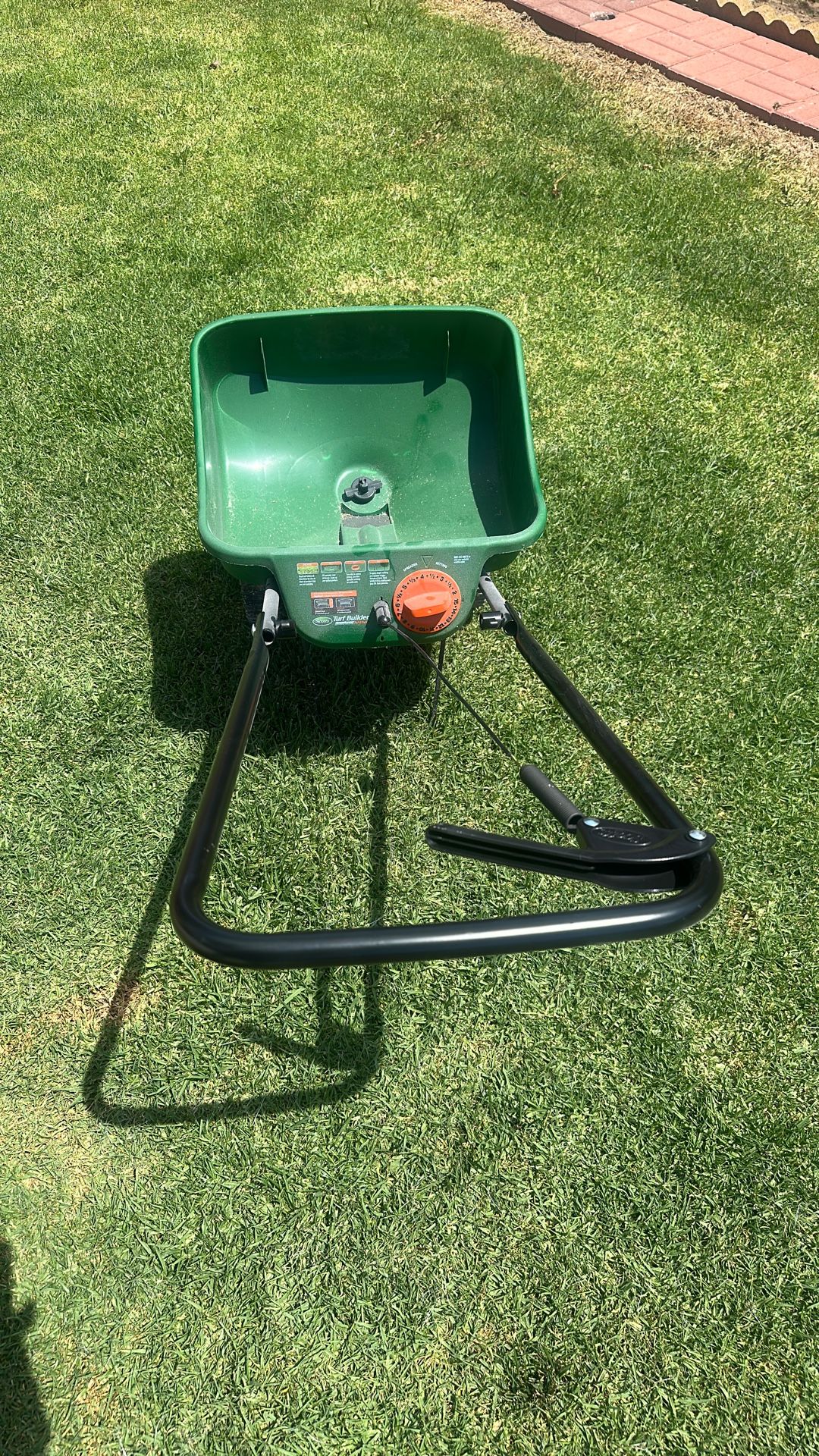 Lawn fertilizer
