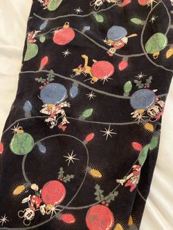 Women’s Plus size Disney Christmas leggings