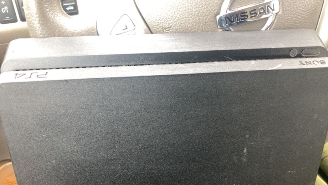 PS4