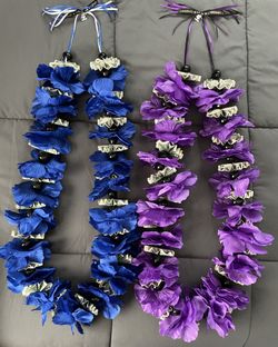 Flowers/Kukui Nut Money Lei 