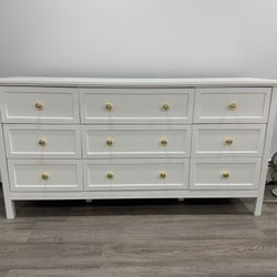 White Wood Dresser