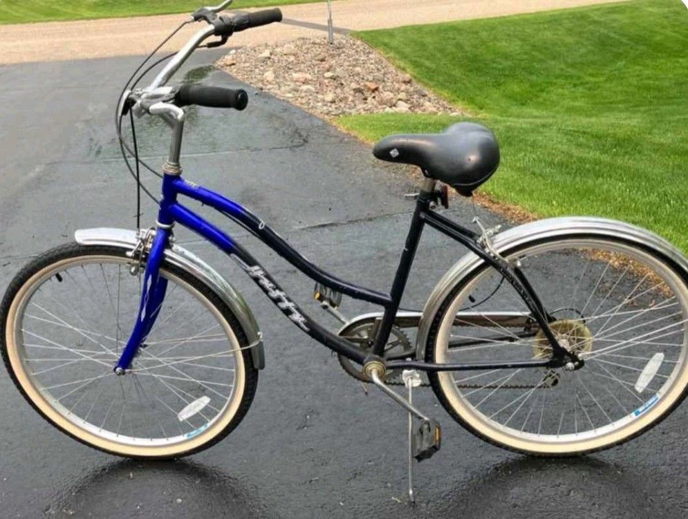 NEW TIAILRUNNER BIKE 🚲. GREAT SPEED