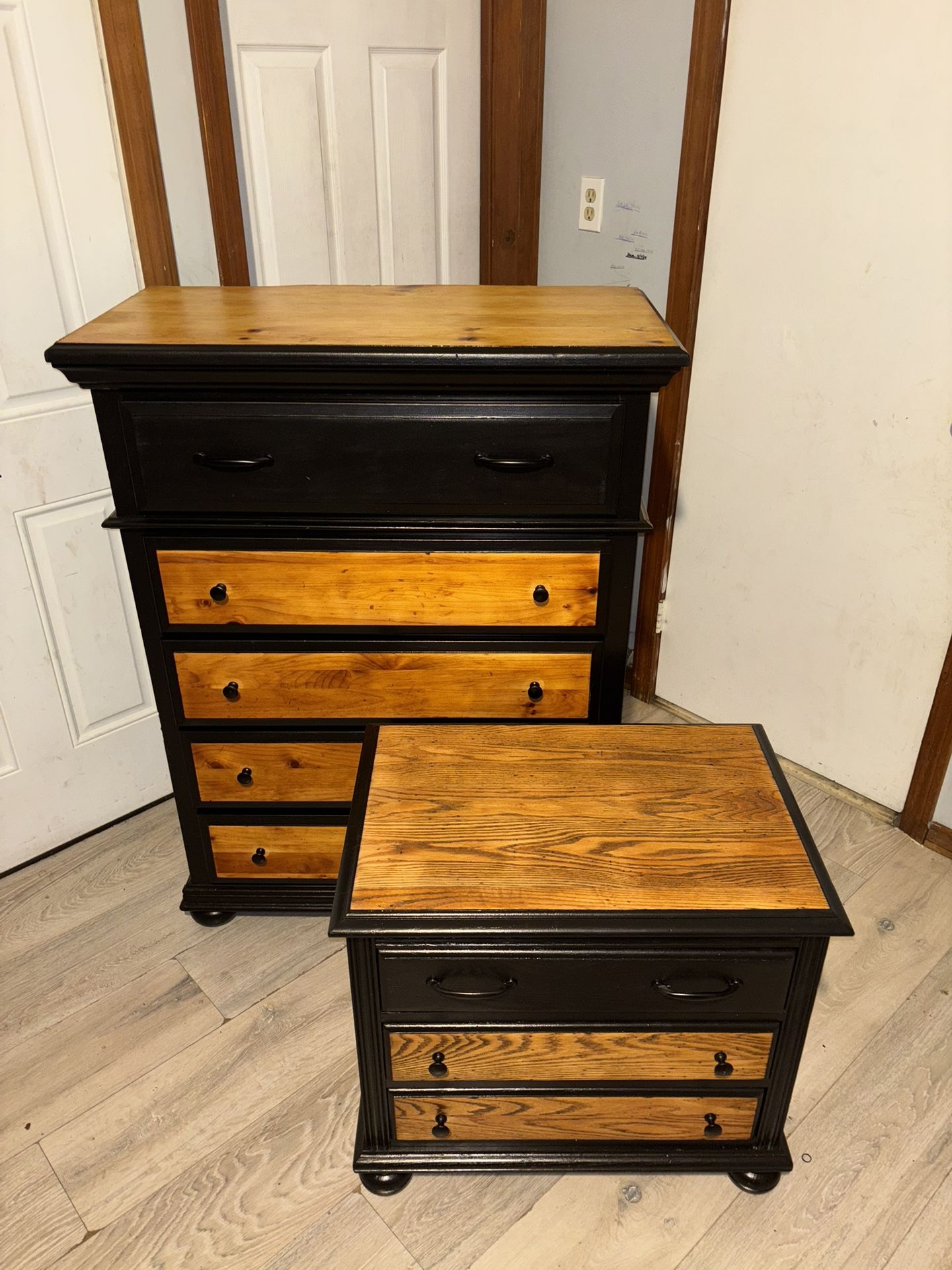 Matching Set (Dresser & Nightstand)