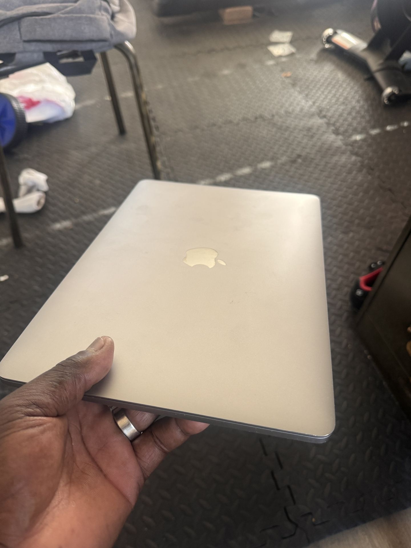 MacBook Pro 2019 - 256 GB