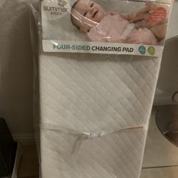 Summer Infant Four Sided Changing Pad 