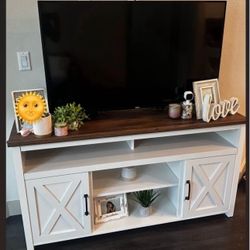 TV’s For Sale - Like New 