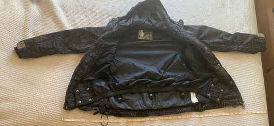 Snowboarding jacket grenade fatigue project