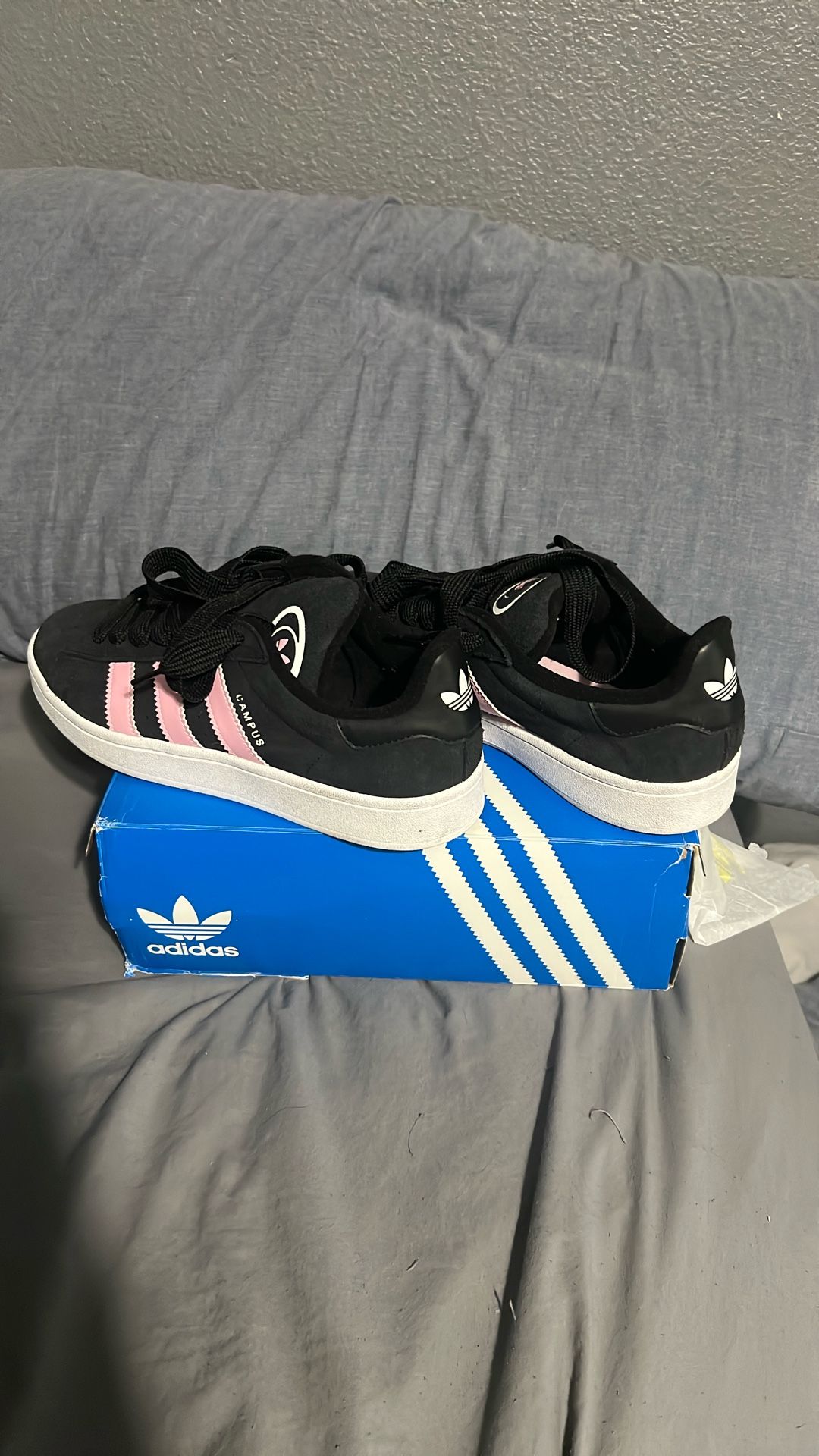 Adidas Campus Black And Pink