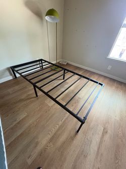 Twin bed XL