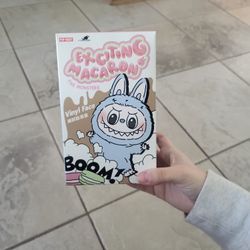 Exciting Macaron The Monsters Series Labubu 