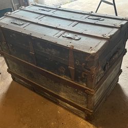 Old Trunk
