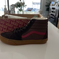 NIB Vans Size 8 Men -limited Edition 