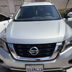 2017 Nissan Pathfinder SV – $4,995 Firm | Reliable SUV | AS-IS 