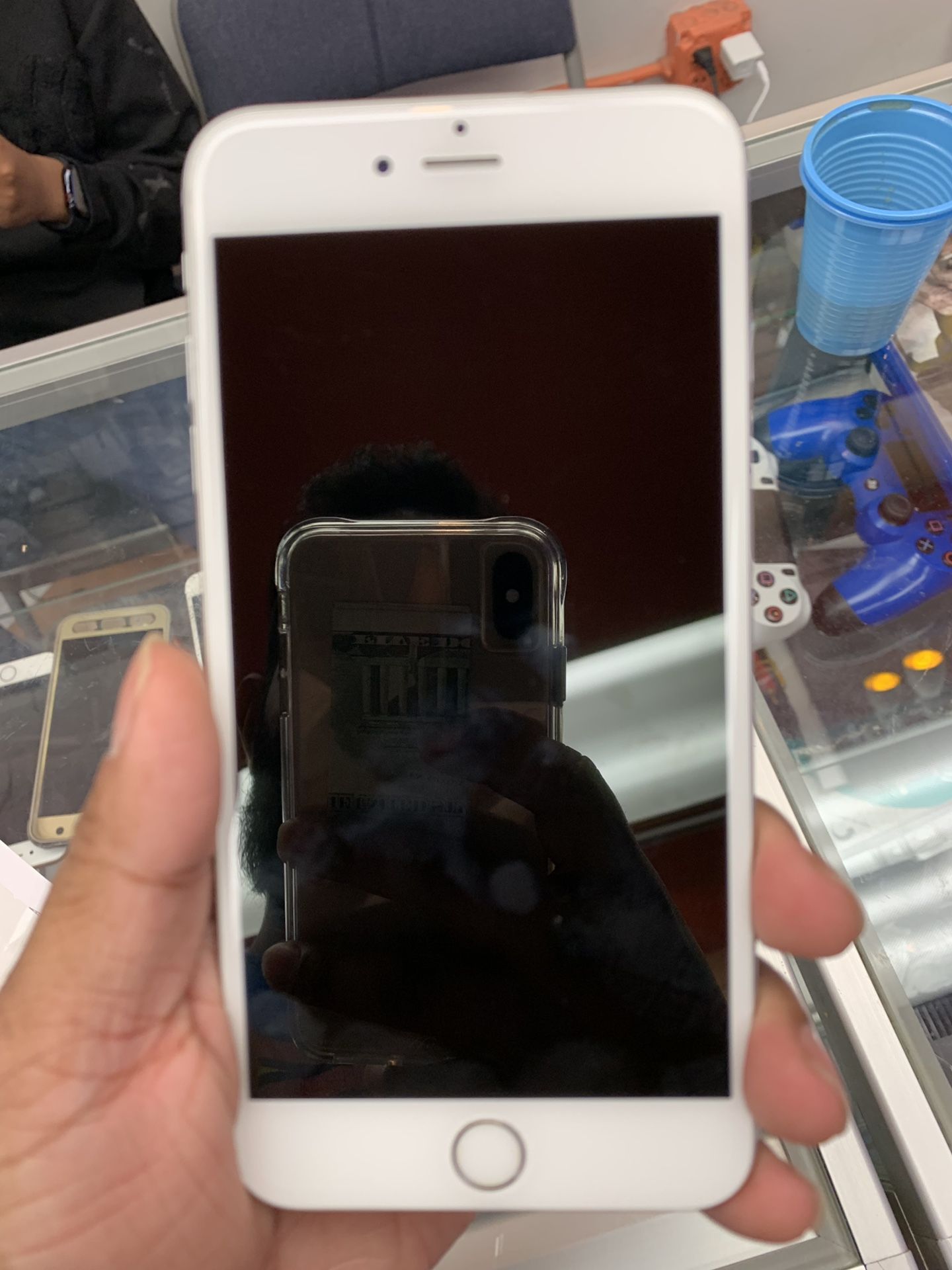 iPhone 6S Plus 16gb factory unlocked Mint