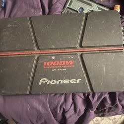 Pioneer Amp