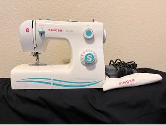 Singer Sewing Machine