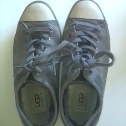 UGG TENNIS SHOES 