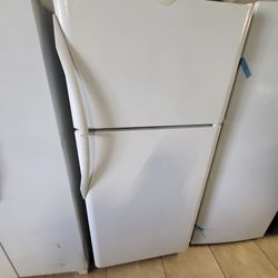 Frezzer Like New In Very Good Condition for Sale in Los Angeles, CA -  OfferUp