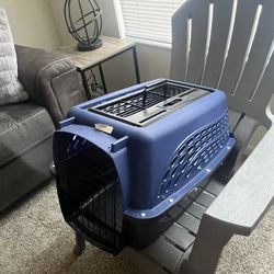 small pet carrier 