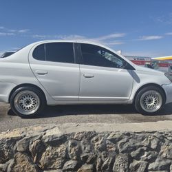 2003 Toyota Echo
