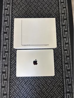 Apple MacBook Air 13” M3 in Silver