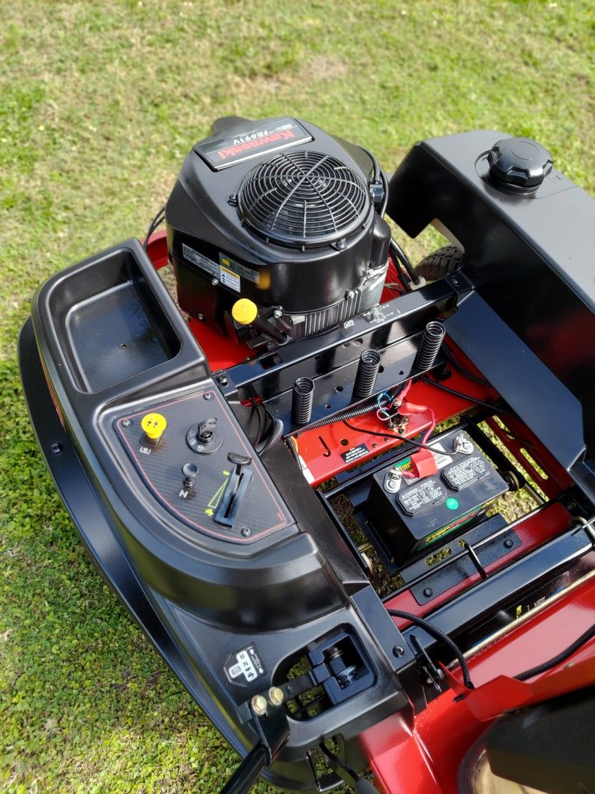 Toro TimeCutter SS5000 (50 ") 23HP Kawasaki Zero Turn Lawn Mower. NO