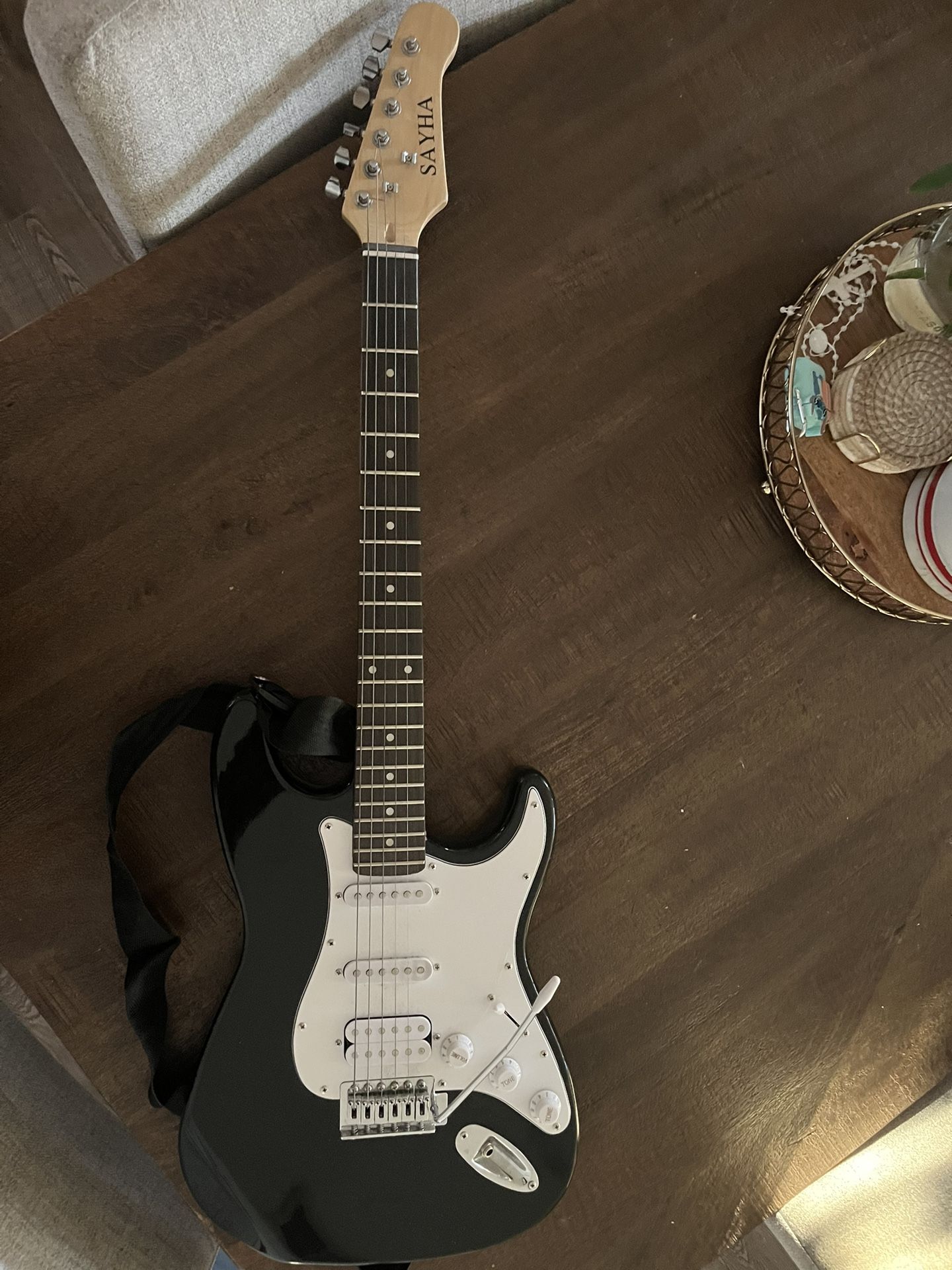 SAYHA Electric Guitar