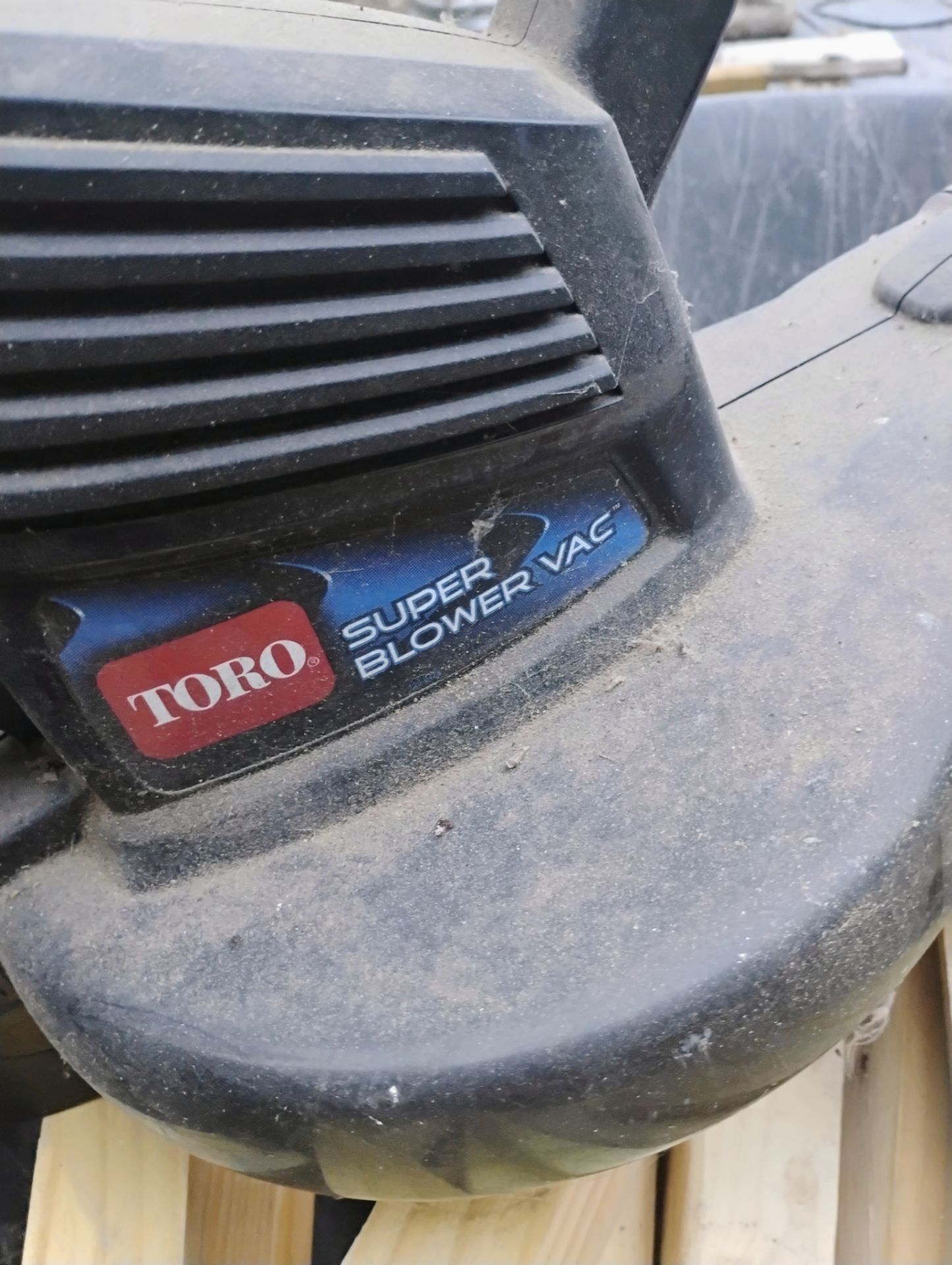 TORO LEAF BLOWER