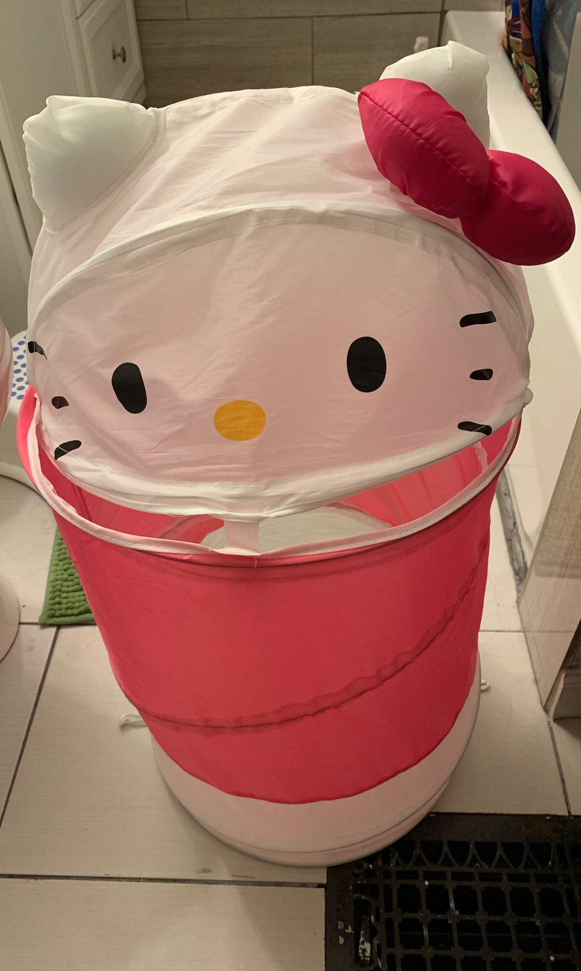 Hello kitty pop up laundry basket