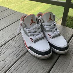 Jordan 3 Retro (2022)