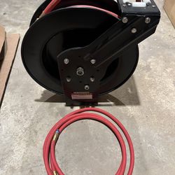 CENTRAL PNEUMATIC 3/8 in. x 50 ft. Retractable Hose Reel