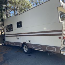 Rv- 1980 ROLL A LONG CLASS C