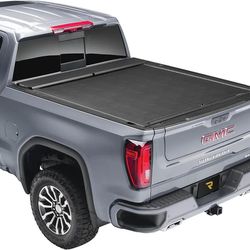 RealTruck Roll-N-Lock M-Series Retractable Truck Bed Tonneau Cover LG220M Fits 2014 - 2018, 2019 Ltd/Lgcy Chevy/GMC Silverado/Sierra 5' 9" Bed (69.3")