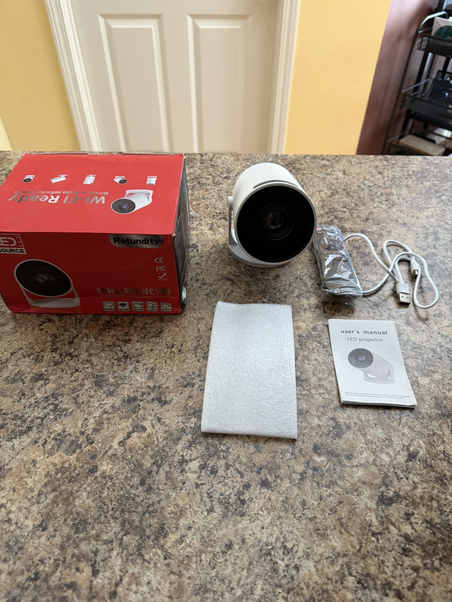 HD Portable Movie Projector