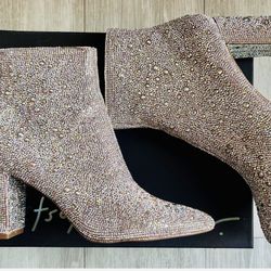  💎 New In Box “Betsy Johnson” SB-CADY  9💎ALL Rhinestone Ankle Boots 💎