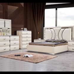 New Contemporary Bedroom Set