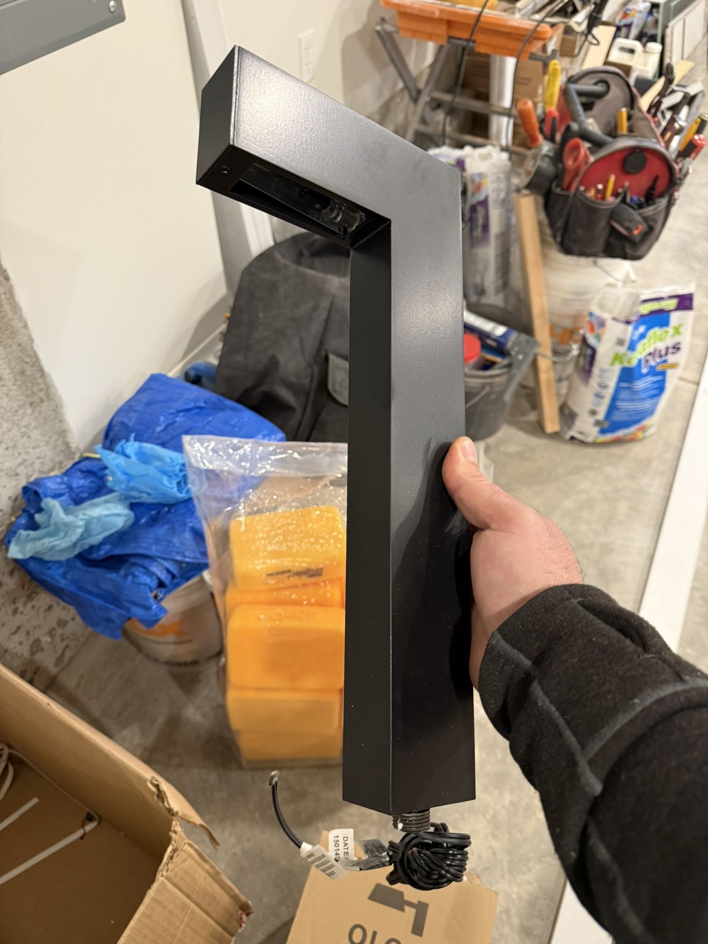 Hinkley Atlantis Path Light 6 Total