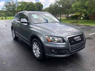 2012 AUDI Q5 2.0T , TITULO LIMPIO