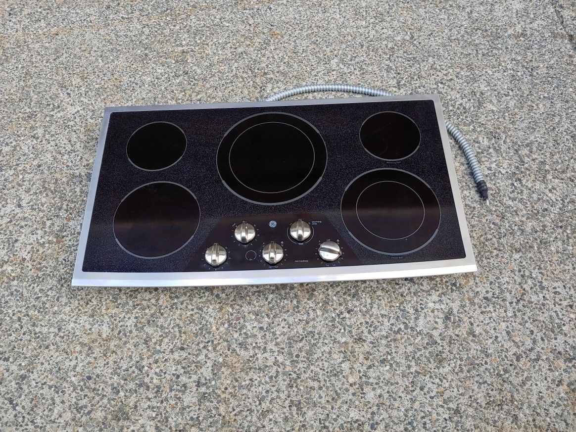 GE 36" Built in Electric Cooktop