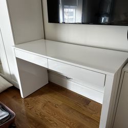 White Desk