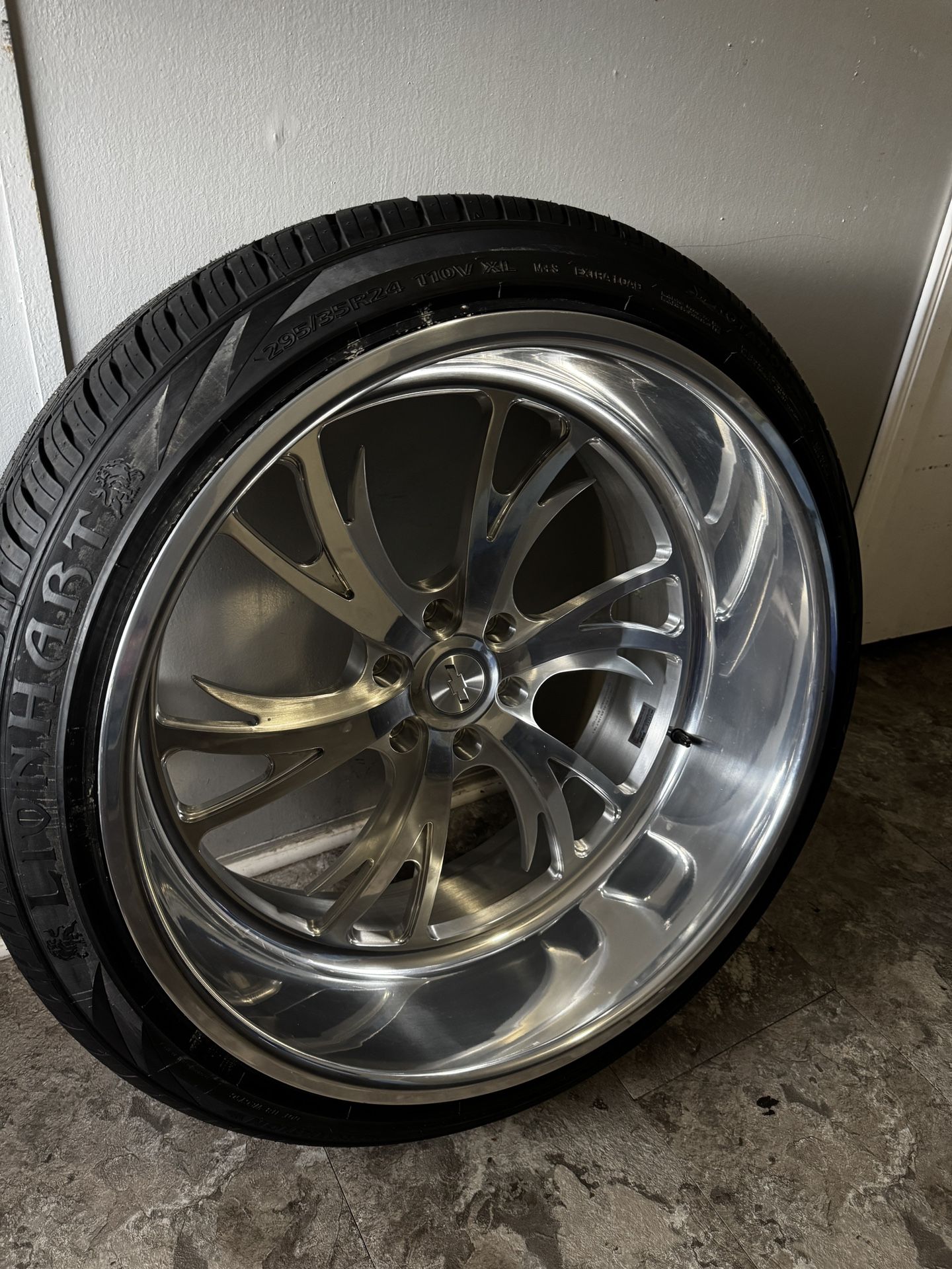 24x9 Front & 24x12 Rear